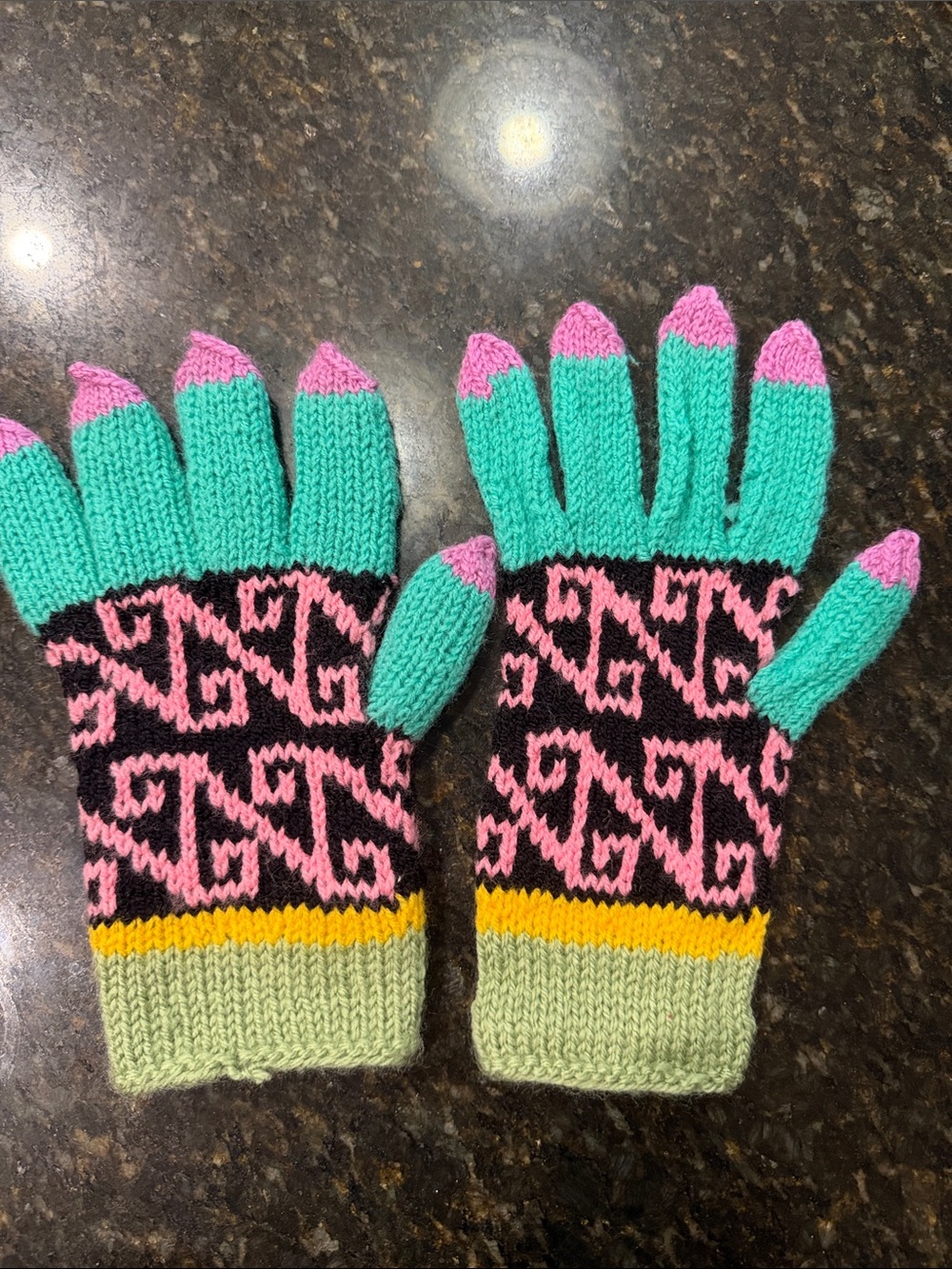 Colorful Patterned Knit Gloves - Pink & Green Adult-sized